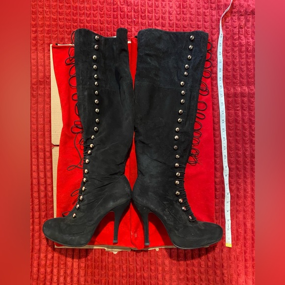 COMFORTABLE Christian Louboutin 41 GUC suede over knee boots gold buttons - Picture 2 of 16